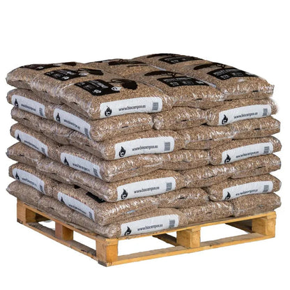 Palet de pellets Piñónero en sacos de 15 kg para calefacción